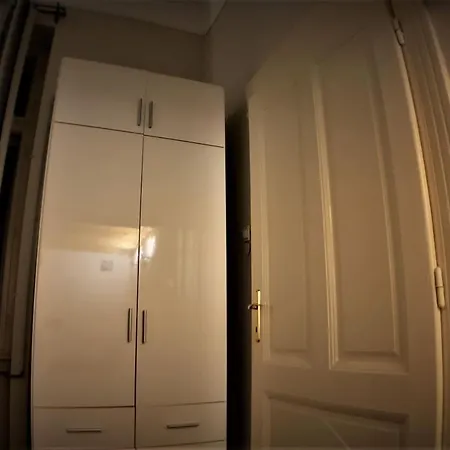 Central Ideal Location For Budapesters * Будапешт